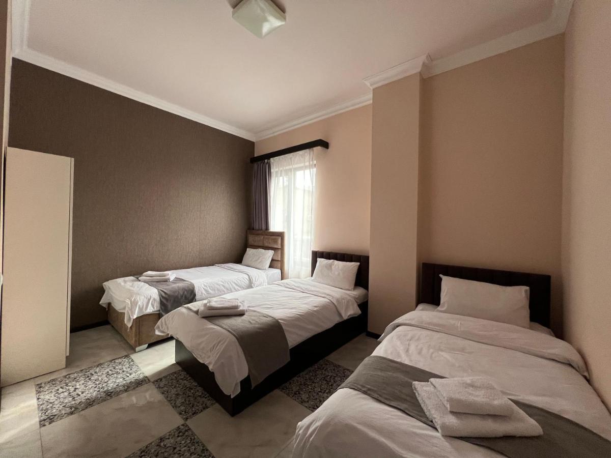 Rp Hotel Ереван Екстериор снимка