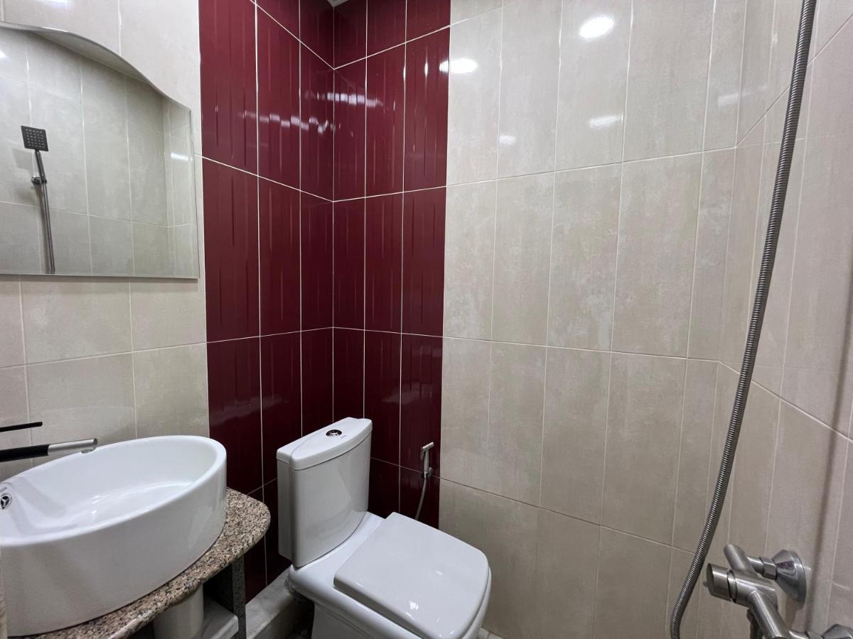 Rp Hotel Ереван Екстериор снимка