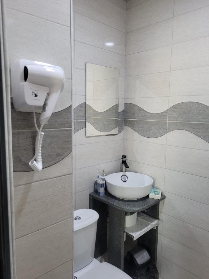 Rp Hotel Ереван Екстериор снимка